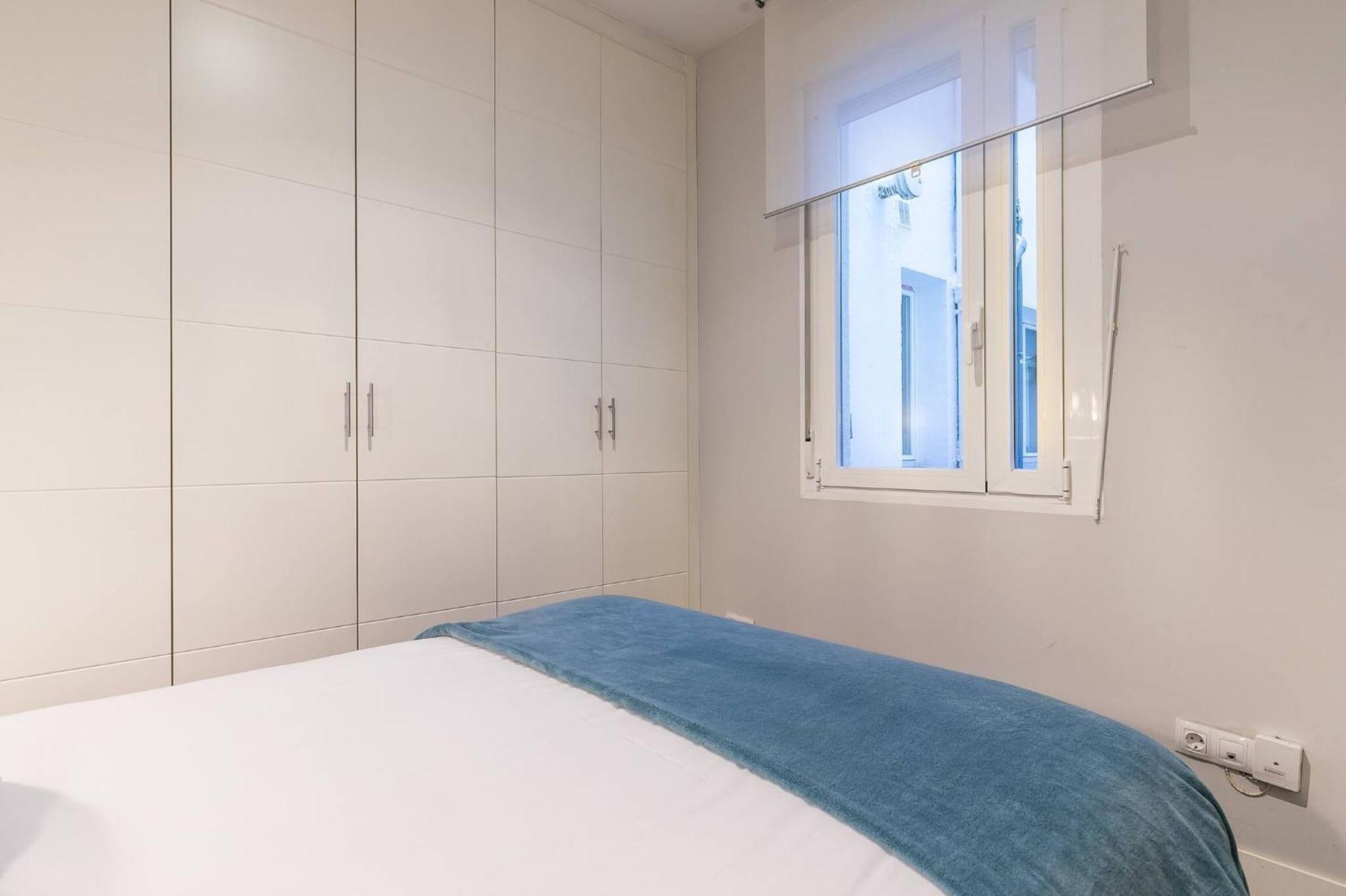 Castellana Suites Madrid Exterior foto
