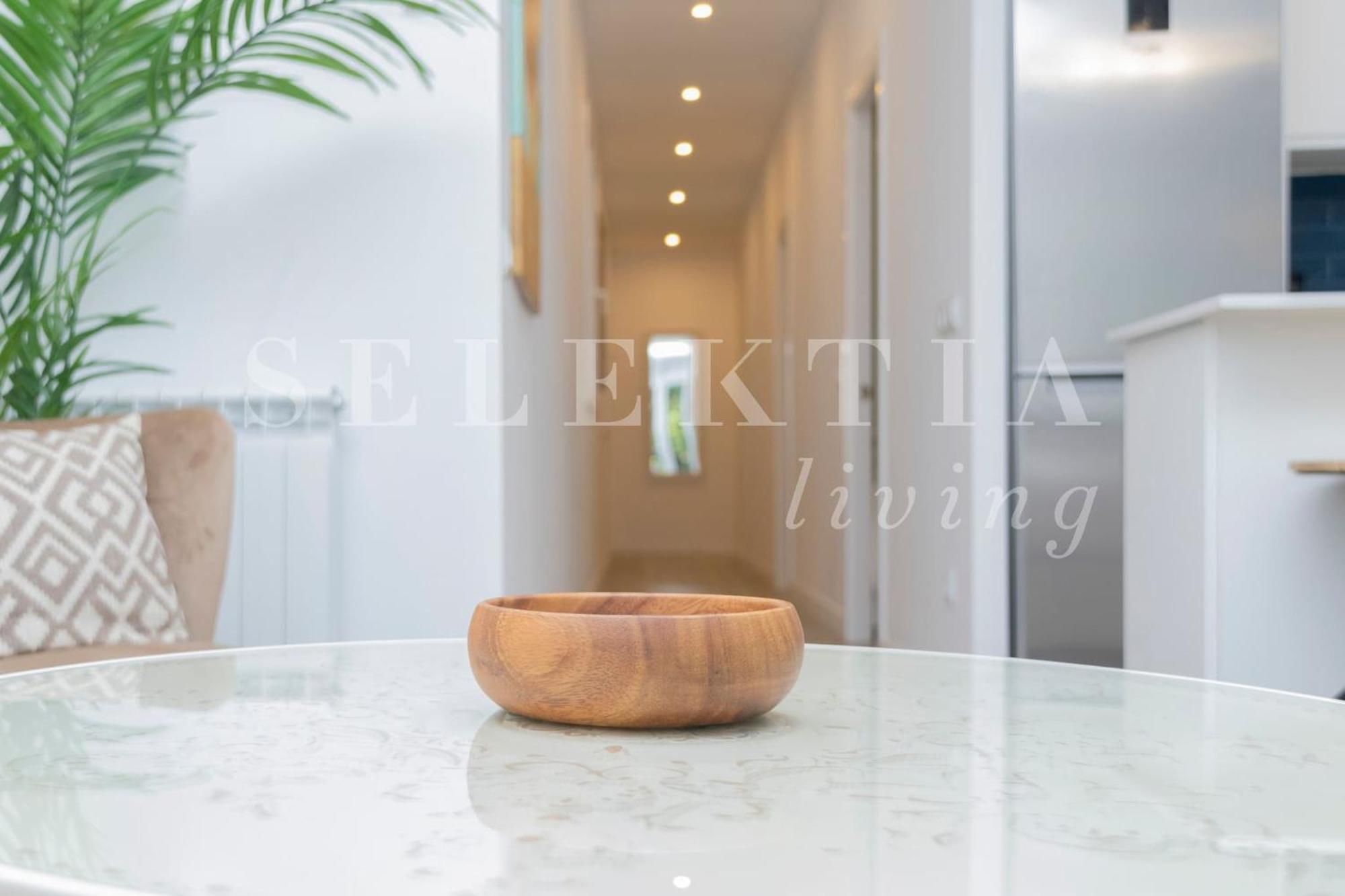 Castellana Suites Madrid Exterior foto